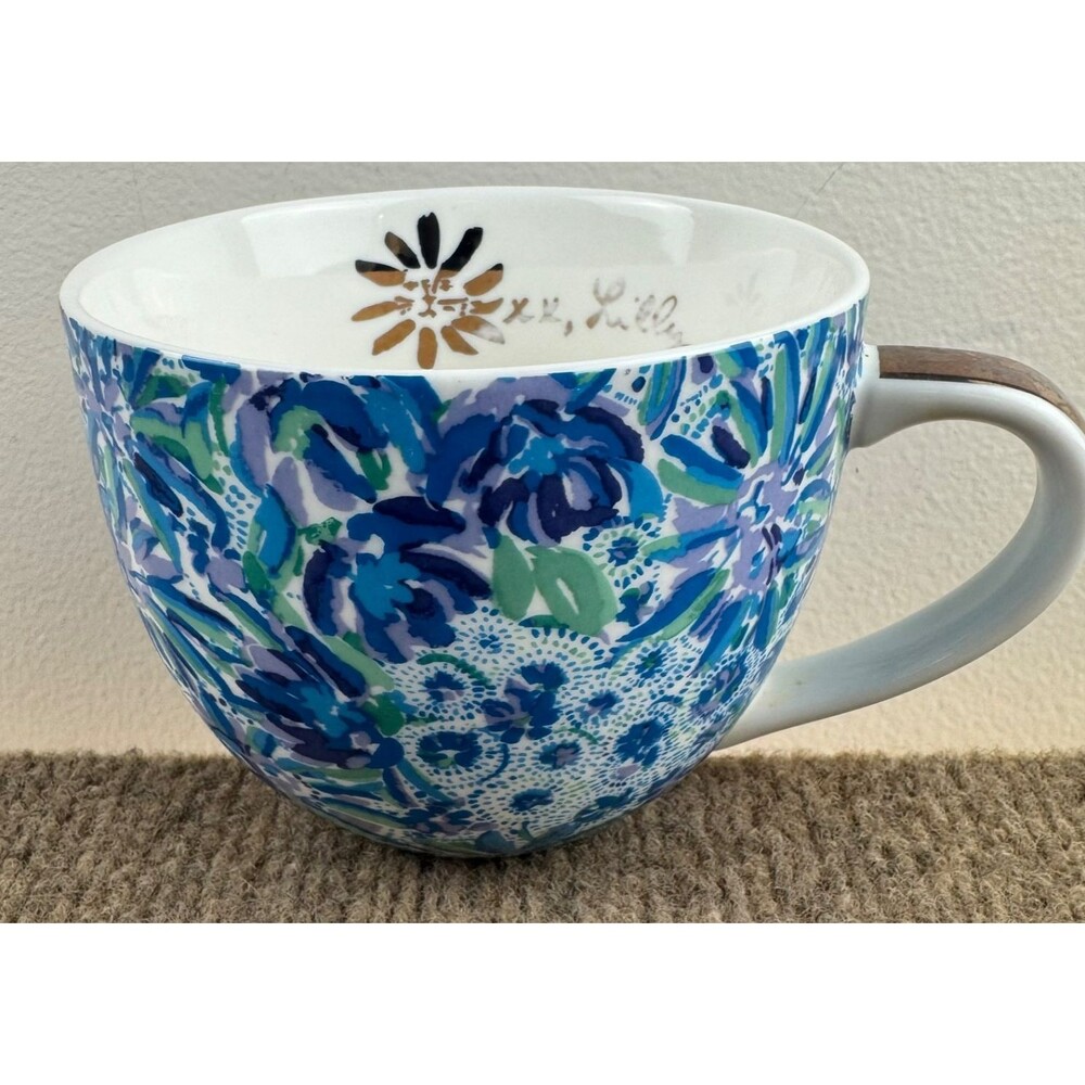 Lilly Pulitzer Tiger XX Lily Blue Floral Gold Handle 12oz Coffee Tea Cup Mug